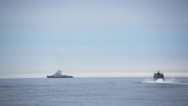 Vessel Full swing on its way to the Oden as the fog is rolling in. i Barrow, Alaska. Photographer: Stella Papadopoulou
